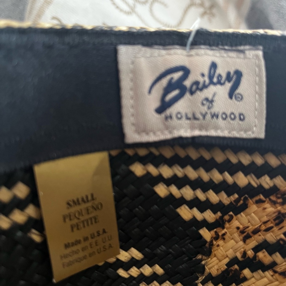NWT Bailey’s of Hollywood Panama Fedora Hat Black & Tan Woven Sz SM - Picture 5 of 10